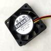 109P0524H702 3-Wire DC 24V 0.05A 50x50x15mm Cooling Fan view 2