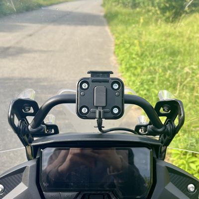 Motorcycle Navigation Mount Holder for Garmin Zumo XT, XT2, AMPS Pattern | 'Pancake' | 12mm