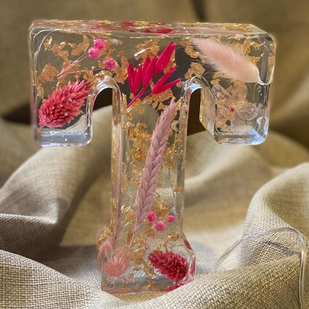 Handmade Floral Resin Letter Night Light with LED, Personalized DIY Name Light (T)