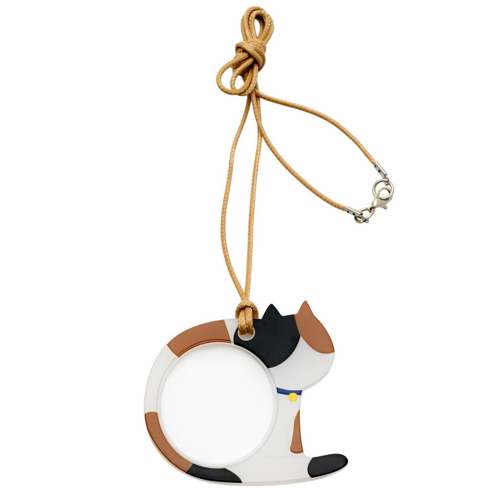 Fieldwork GLP005-1 Loupe Handheld Loupe 1.8X Strap Sitting Cat Loupe White
