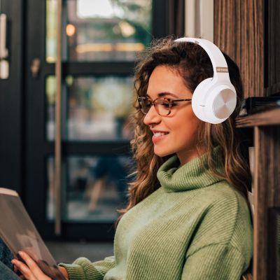 Bluetooth Headset, Wireless On-Ear Headphones, Kids Headphones, Wired and Wireless-Mode, Noise Reduction, Stereo, Foldable, Adjustable Headband, 3.5mm Plug, for School, Home, Work