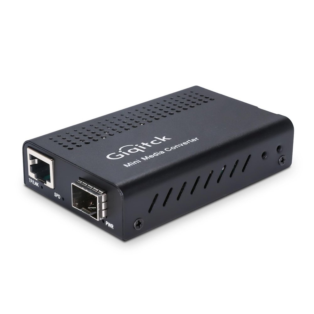 10G MINI Media Coverter, 10 Gigabit Fiber to 10Gb Copper UTP Media Converter, Mini Unmanaged 1x 100M/1G/2.5G/5G/10GBase-T RJ45 to 1x 10GBase-X SFP+ Slot 10Gigabit Ethernet Media Converter - 1pc