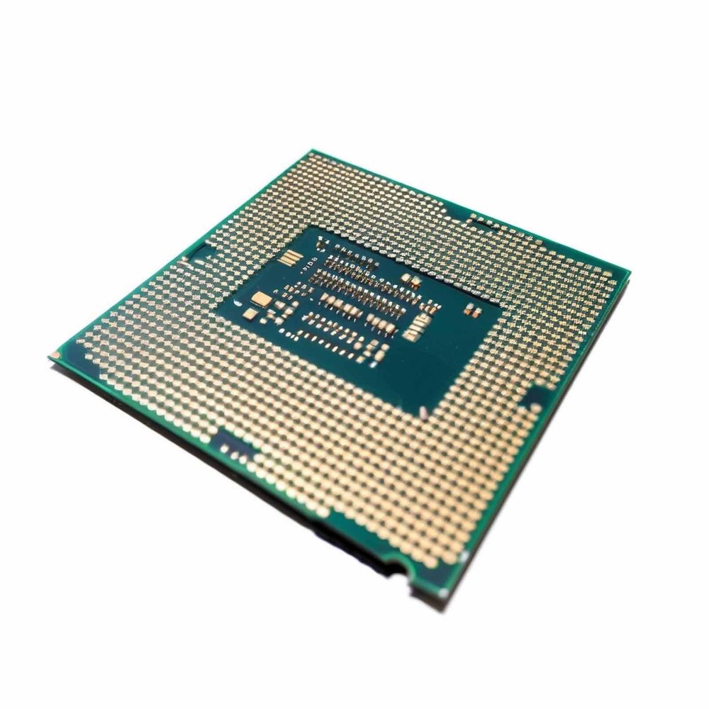 Powerful Computing Power 10pcs/Lot i3-4330T i3 4330T 3.0 GHz Dual-Core Quad-Thread CPU Processor 4M 35W LGA 1150 Multithreaded Computer Processor