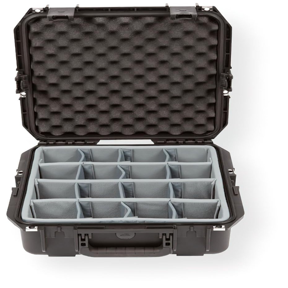 3I-1515-6DT Injection Model 1515-6 Case; Watertight Molded Outer Shell; Automatic Ambient Pressure Equalization Valve; Metal Reinforced Locking Loops; Closed Cell Heavy-duty Dividers