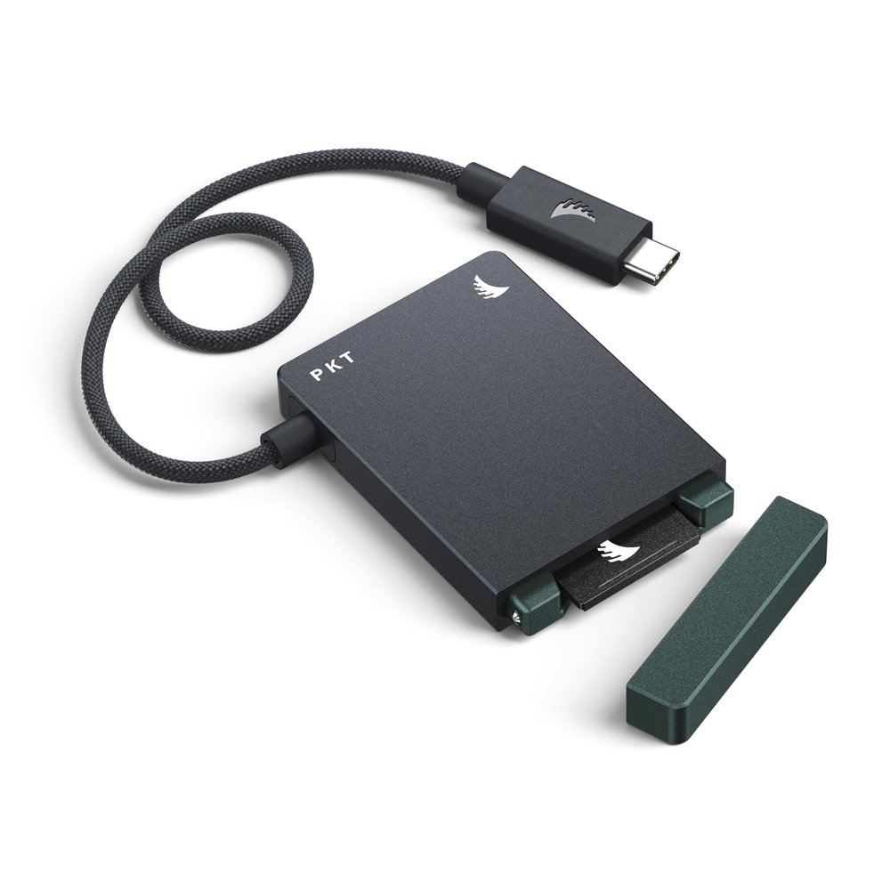 Angelbird Card Reader PKT SD - for SDXC Memory Cards - Fast Data Transfer, Uninterrupted Offloading