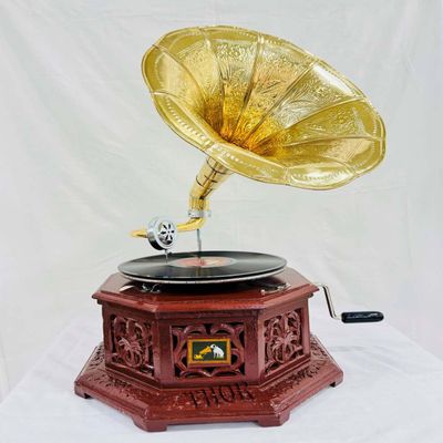 Antique-Looking Replica Gramophone Vintage Gramophone Record Player, Wooden Base with Floral Carvings, Gold Horn Speaker (32X37X75)