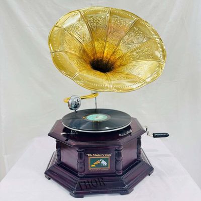 Antique-Looking Replica Gramophone Vintage Gramophone Record Player, Wooden Base with Floral Carvings, Gold Horn Speaker (35X37X32 CM)