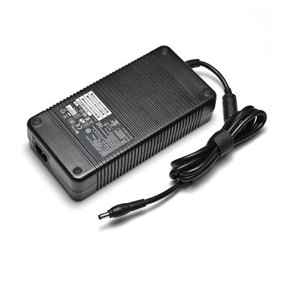 110-240V 50/60Hz 12V 20A 240W AC/DC Adapter Charger 5.5 * 2.5MM(US)