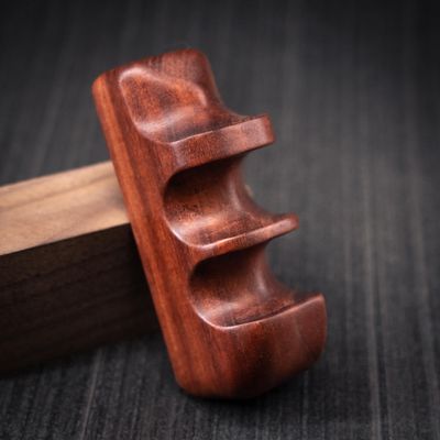 Wood Wooden Camera Hand Grip for Pentax 67 6X7 6 * 7 Right Hand Handle Holder (Red Sandalwood)