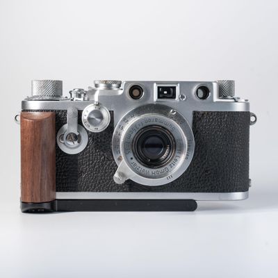 Wooden Wood Hand Grip + Aluminum Alloy Baseplate QR L Handle for 3F 3G iiif iiig Camera (Walnut + Black Base)