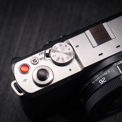 Wood Wooden Hand Grip + Aluminum Alloy Baseplate QR L Handle for D-LUX8 LUX8 Type 3952A Camera (Ebony Shutter Button)