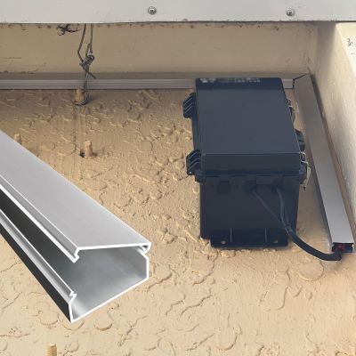 MLYAYE Outdoor Cable Organizer Cover for Electronics, Metal Heavy Duty Wire Management Keeper/Tv Computer Monitor Cord Channels Troughs for Protect Baby Children Dog - Cuttable((1.57x1.18in) 40x30mm)
