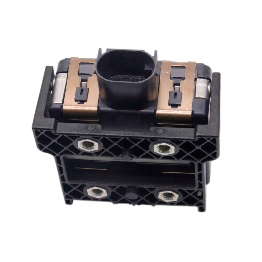 YCZMGMD Car Spare Parts 1pc Cruise Control Distance Radar Sensor w/Bracket 28438-5UD0A 284385UD0A for Nissan Sentra 1.6L 1.8L 1798CC 2017-2019 Sturdy