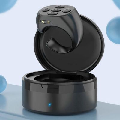 Remote Control for TikTok Scrolling Ring, Page Turner for iOS Android Phones APP, Wirelesss Bluetooth5.3 Camera Video Recording Remote with Charging Case, Black