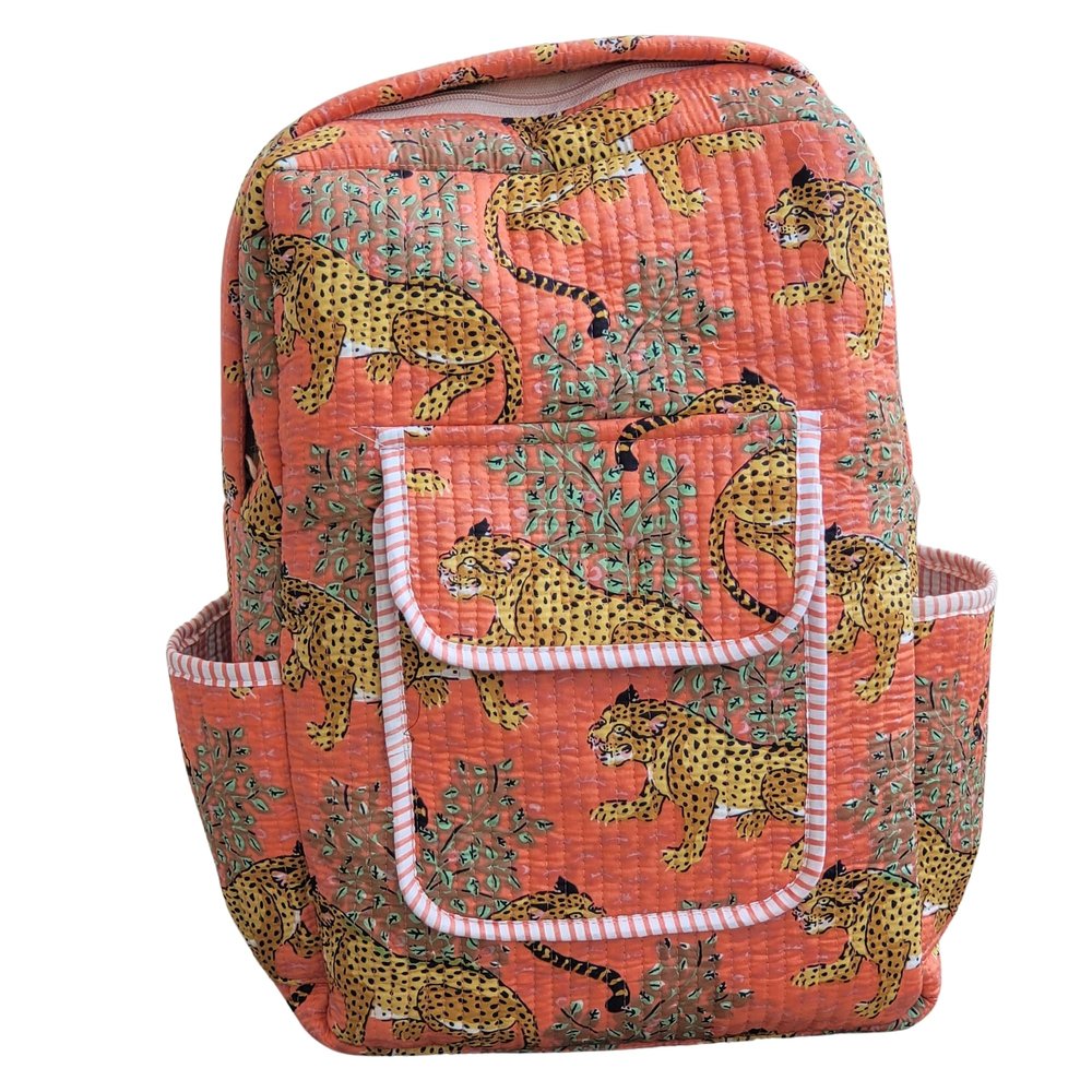 100% Cotton Quilted Backpack, Leopard Print Pattern Travel School Bookbag Women's Backpack with inner Pockets Laptop Bag Traveling Dackpack Lightweight College Bookbag Shoulder Bag