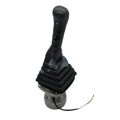 Remote Control Joystick Handle Pilot Valve DH220-5 2420-9517/31N6-20200/31N6-25200/31N6-26200 Excavator Parts (31N6-20200)