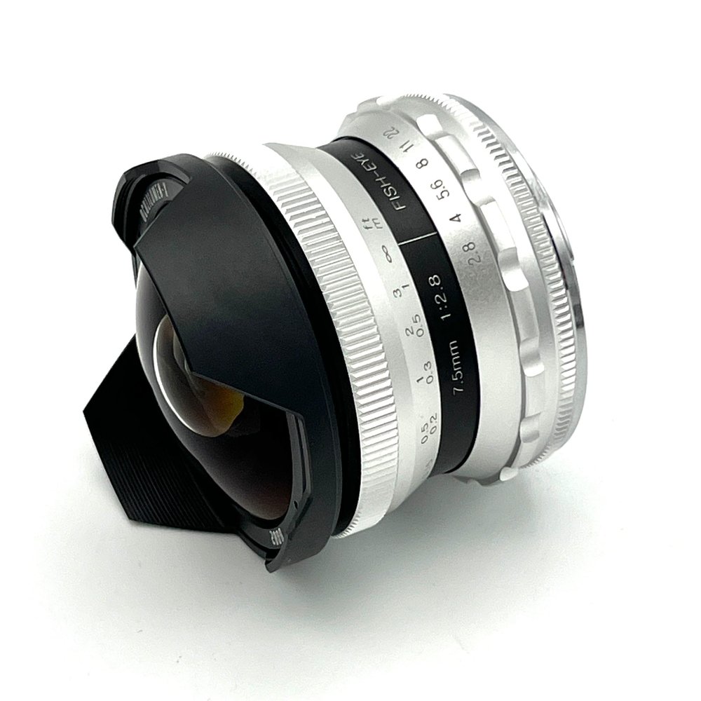 ARTRA LAB OCULILUMEN 7.5mm f2.8 Fish Eye (APS-C) Silver Compatible with Fuji X