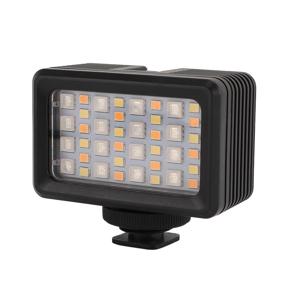 Camera Underwater Lights, 2700K to 5600K Camera Dive Light, Water Resist Diving Light, RGB 40m Underwater LED Video Light for Live Streaming Photography Recording