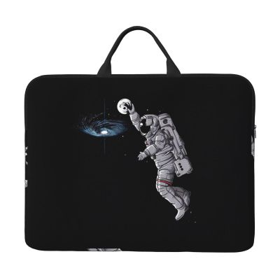14in Laptop Case Sleeve Bag Astronaut Space Basketball Full Print Design, Ideal for Business Travel and Daily Commute