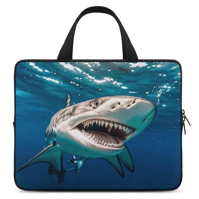 Laptop Case Sleeve Shockproof Computer Carrying Bag Cool Ocean Fish Notebook Case Cover Laptop Bag Water Resistant Computer Cases Tablet Briefcase for Travel Business 17 Inch