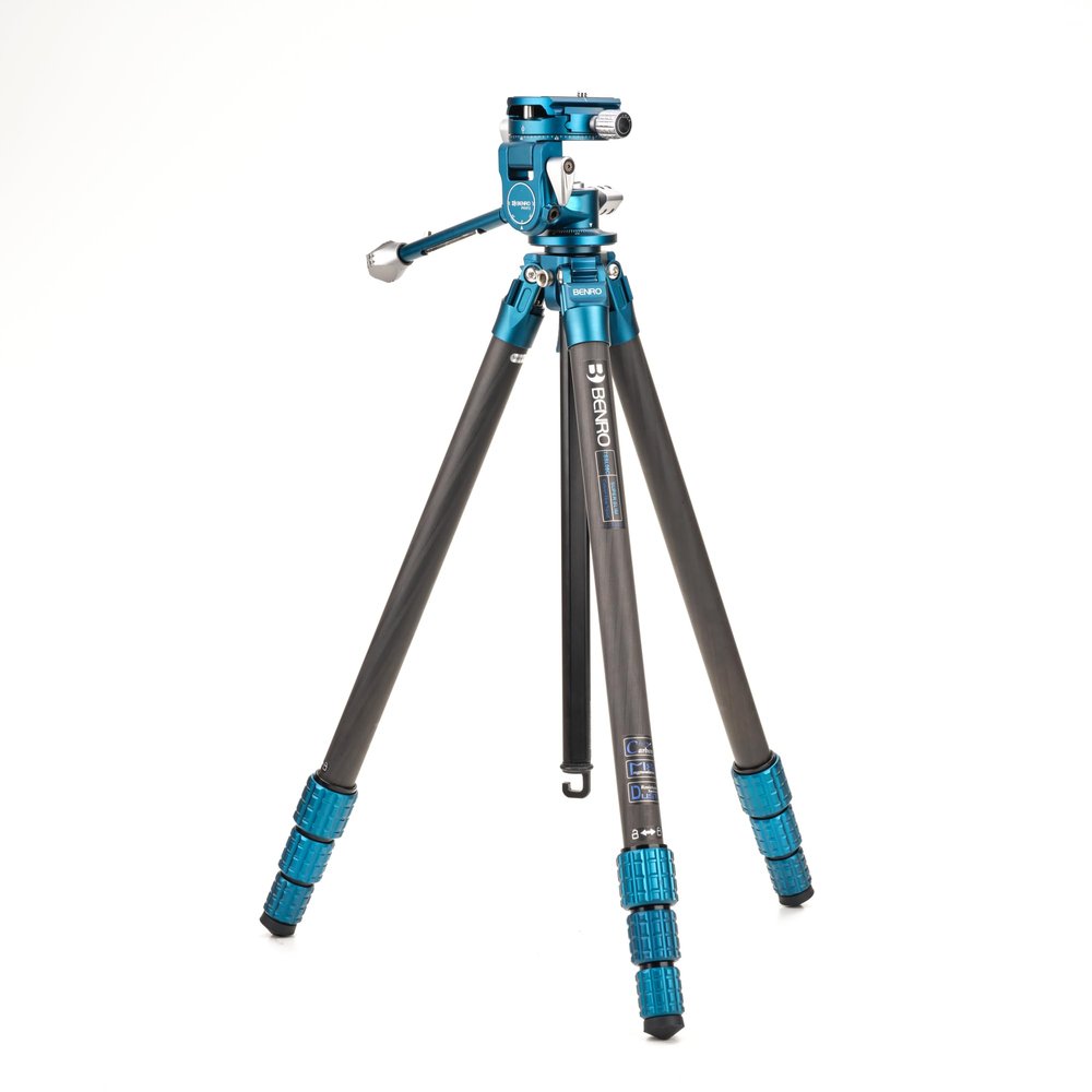 Benro Superslim CF 0 Series Carbon Fiber Tripod Kit with PHVF2 Flip Head, Arca-Swiss Compatible, Ultra-Portable for Mirrorless and DSLR Travel Photography (TSSL08CPHVF2)