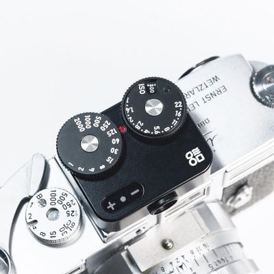 DOOMO MADE Meter D, Shoe Mounted Light Meter for Vintage Cameras (Black)