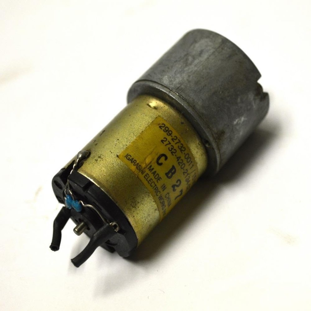 #US CB27 15 VDC
