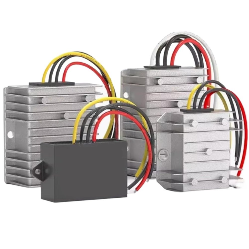 1pc 12V TO13.8V 19V 24V 28V 36V 3A 5A 8A 10A 15A 20A Boost Power Converter Step Up Voltage Regulator Module(15A,12V_19V)