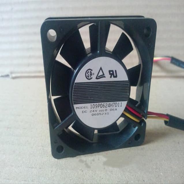 109P0624H7D11 DC 24V 0.06A 60x60x15mm 6cm 3-Wire Inverter Fan