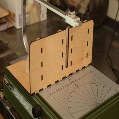 Hot Wire Cutting Guide Kit, Birch Fence & Angle Plate for Hercules