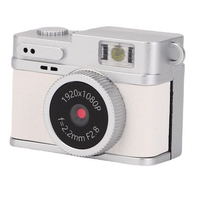 Yunir Mini Keychain Camera,1080p Small Nostalgia Retro Camera,Portable Micro Video Camcorder,20MP 0.96in Screen Small Video Camcorder Built in LED Fill Ligh for Taking Photos Cycling (White)