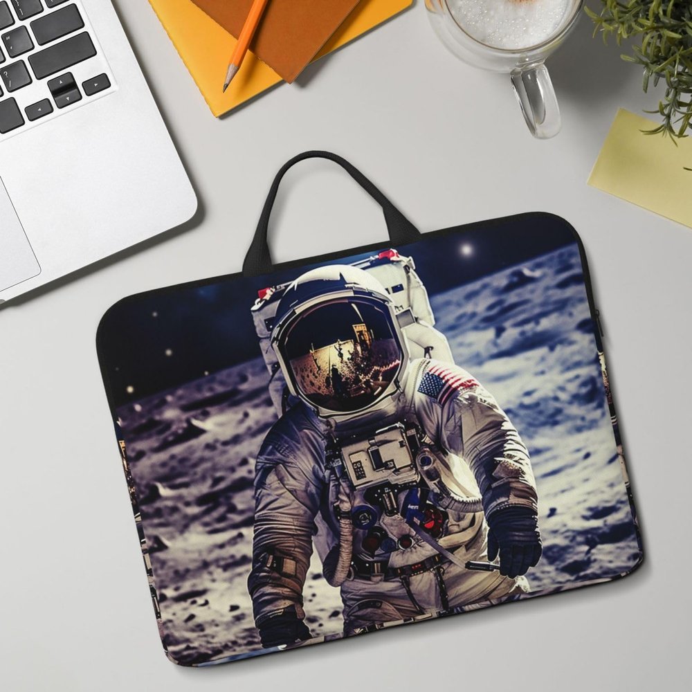 14in Laptop Sleeve Bag, Lightweight Waterproof Laptop Bag Shockproof Soft Carrying Case Us Astronaut Travel Moon Tablet Travel Cover with Handle for 13-14 Inch Notebook