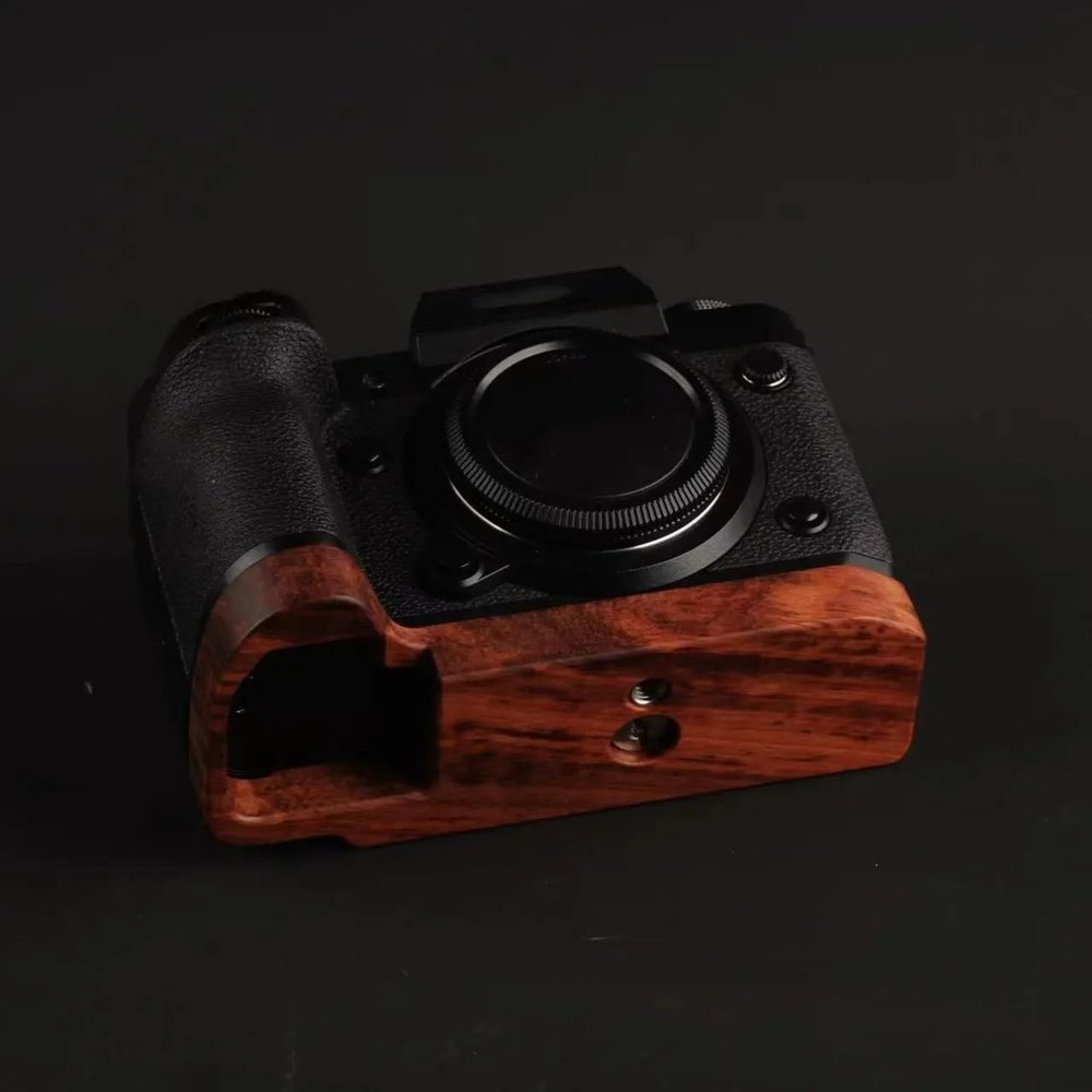 Camera cage Base Wood Hand Grip Holder, for Fujifilm XH2 XH2S Camera, Solid Wood Red Sandalwood Handle Base Ebony Rosewood Grip (red)