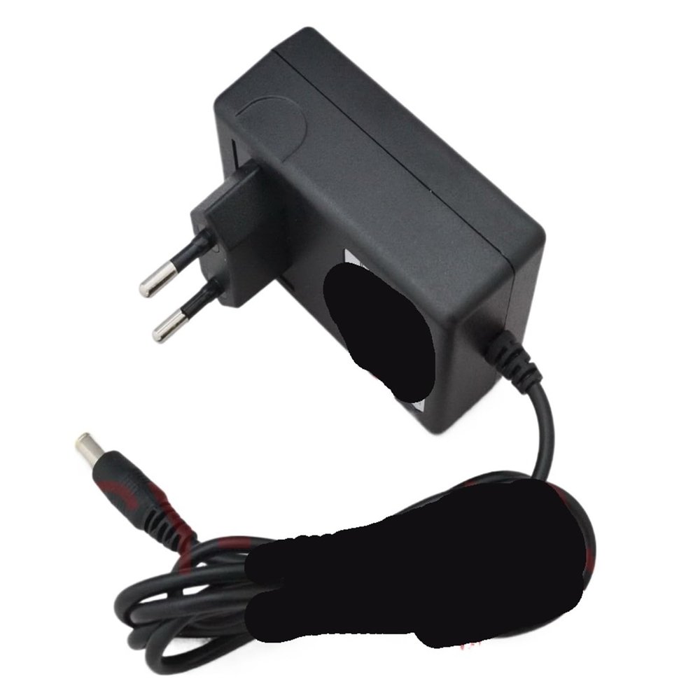 1 x 15V 2A AC 100V-240V Adapter