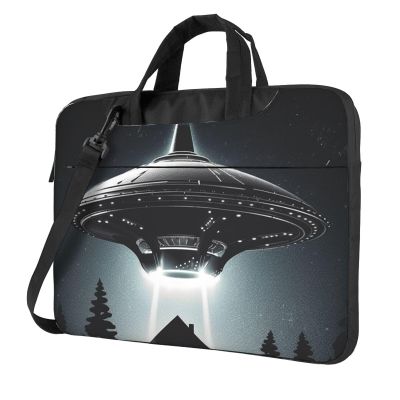 15.6 Inch Laptop Shoulder Bag For Men Women,Waterproof Briefcase Messenger Bag Alien Spaceship Ufo Laptop Sleeve Bag W/Strap Handle