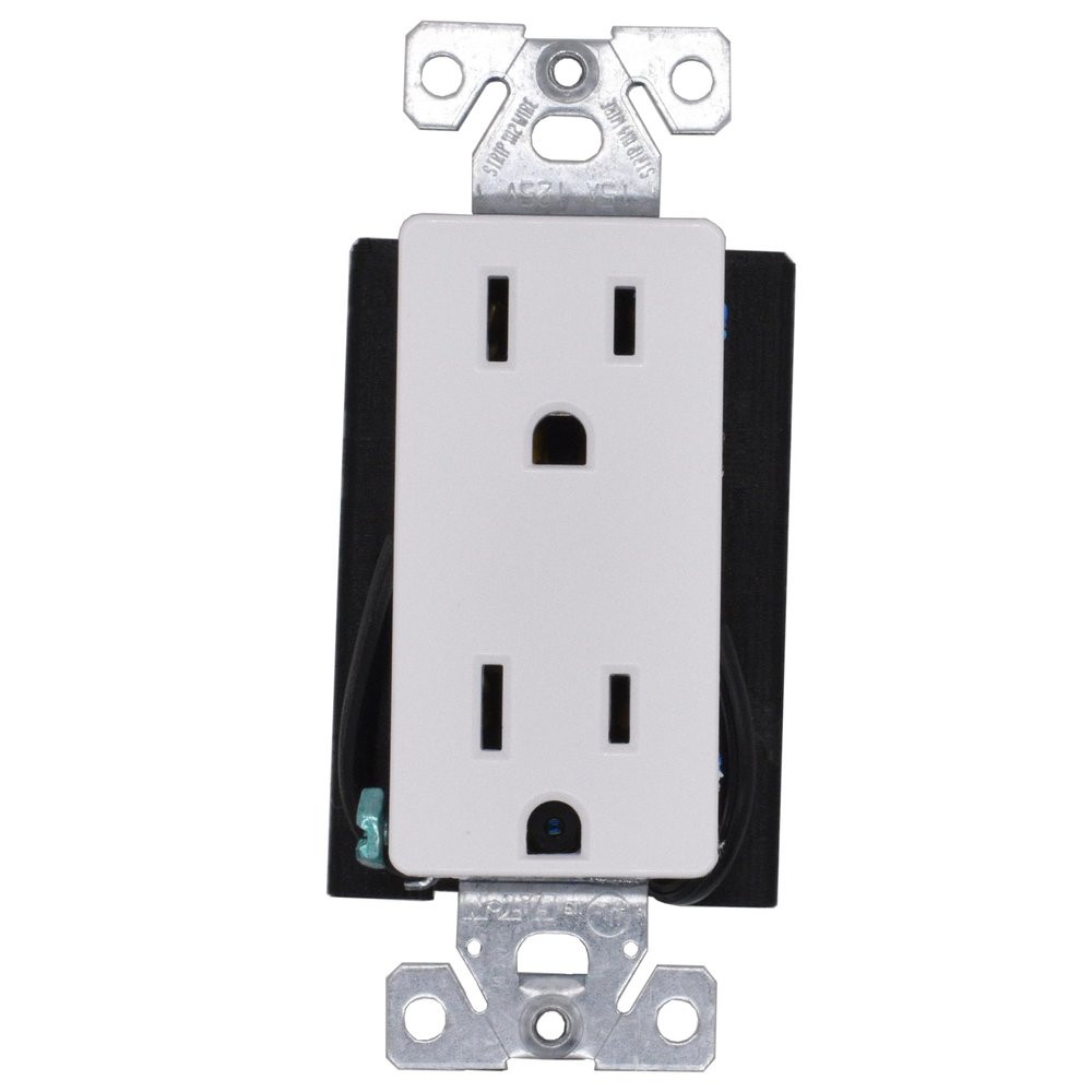 Liberty Monitors LM Decora Receptacle with 4K Streaming Video Camera; Motion-Activation, SD Storage (1080P), Functional Top Outlet, White