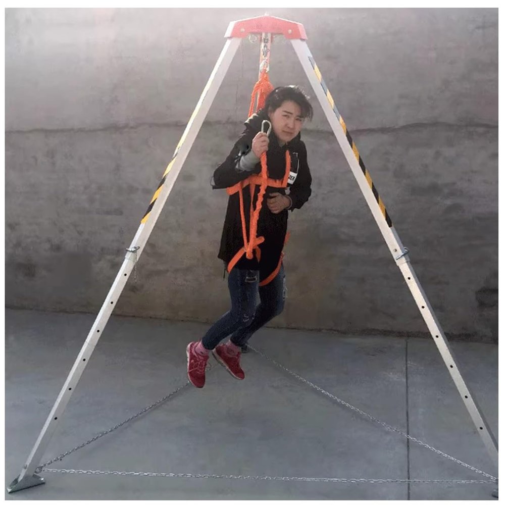 Aluminum Tripod Rescue Kit - 65ft, 82ft, 98ft Winch, Lifting Equipment with Safety Harness & Carry Bag for Confined Space, Wellhead Exploration, 2600lbs Capacity