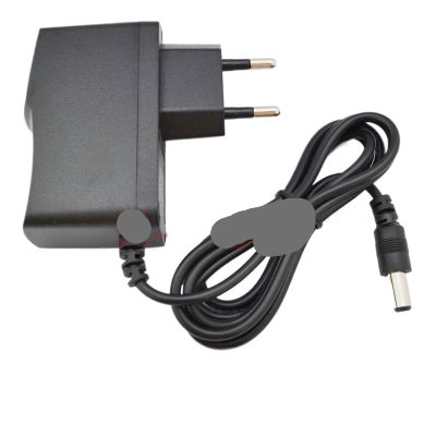 100V-240V Adapter DC 9V 0.6A