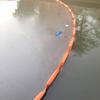 Waterproof Sandbags for Garages Flood Prevention PVC Oil Barrier Rivers And Lakes Water Protection Pollution Prevention PVC Floating Oil Barrier DIY Installation Customisable Quick Absorbing Flood San view 4