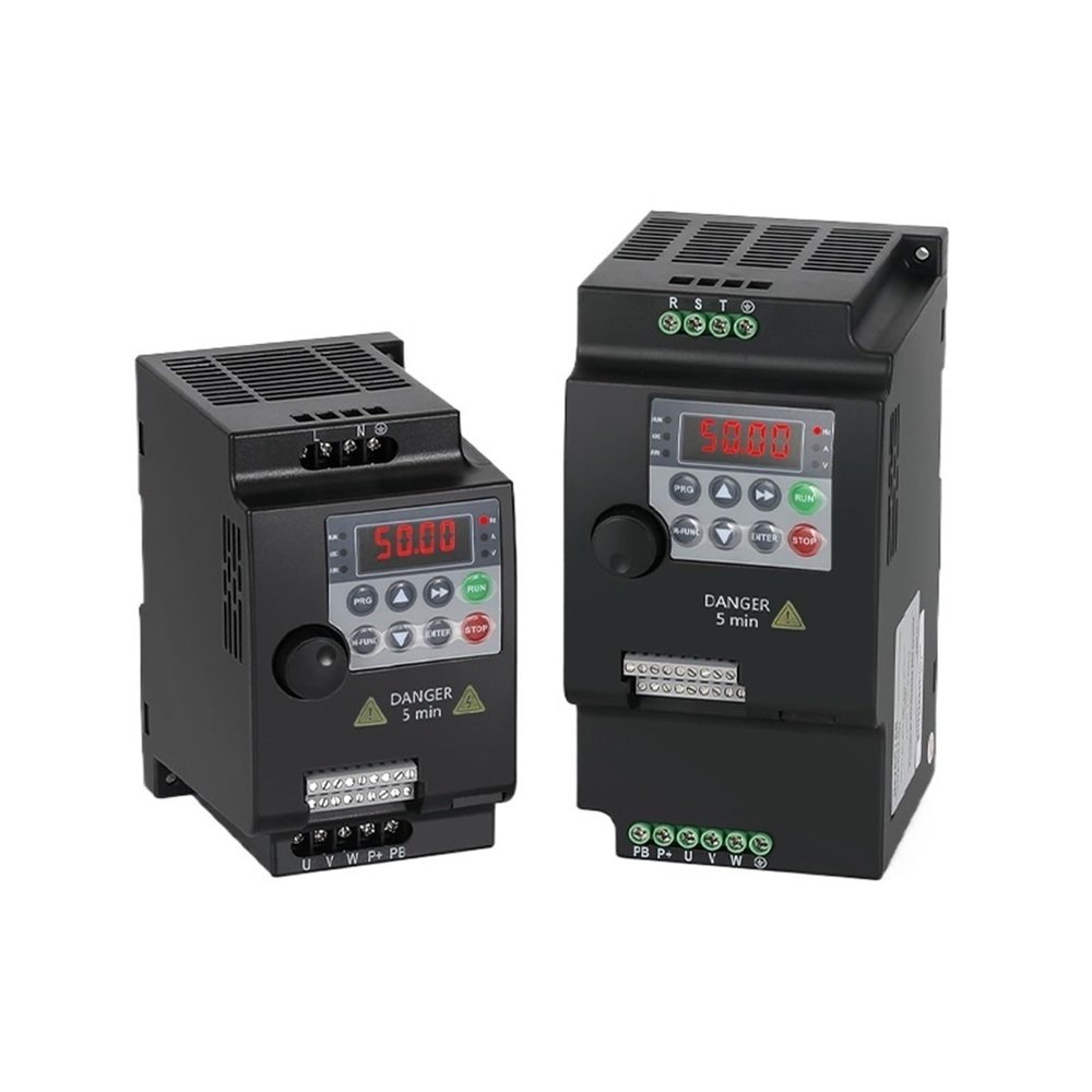 0.75-5.5KW VFD Frequency Converter AC 220V 380V 1Phase/3Phase Output for Water Pump/Motor Speed Control Inverter(2.2KW 220V 1PH-3PH)