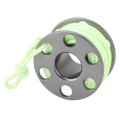 DirectNine Basics Aluminum Alloy Diving Mini Reel Pendant with Luminous Green Cord, Lightweight and Portable, Great Souvenir Gift for Divers (Gray)