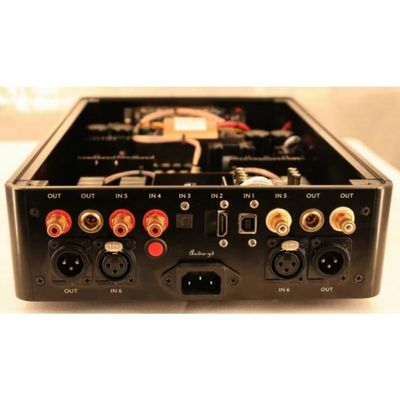 Audio-GD D-28 (ES9038Pro) Discrete Balanced DAC + Balanced Headphone/Preamp Features XLR/RCA Inputs Four Digital Inputs (38 Standard Version 240V)