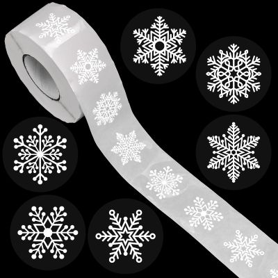 1000Pcs Clear Christmas Stickers Roll White Snowflake Seal Stickers Self-Adhesive Xmas Winter Label Decals for Holiday Envelope Invitation Card Gift Decor, 6 Designs