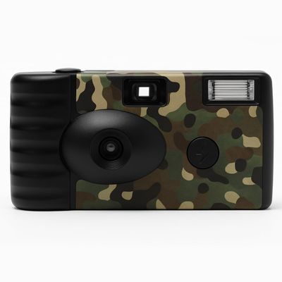 Disposable Film Camera  35mm | 24 Shots | Perfect for Vacations, Parties, Weddings & Events, Easy-to-Use | Built-in Flash | Retro Photos | Film Included | No Batteries Needed (Camo)