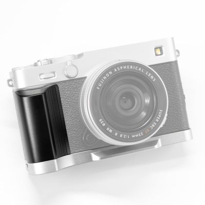 Iborrys L-Shaped Camera Handle Compatible with FUJIFILM Fuji X-E5 XE5 Camera Aerospace Aluminum Alloy Camera Grip | Original Retro Anti-Slip Texture (Aluminum Alloy Black+Silver)
