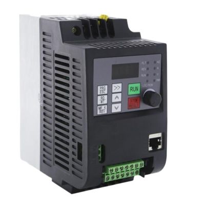 1Pcs Frequency Converter for Motor 220V 0.75KW/1.5KW/2.2KW 1 Phase Input and Single Output 50hz/60hz AC Drive VFD Frequency Inverter(220V 2.2kw 3HP)