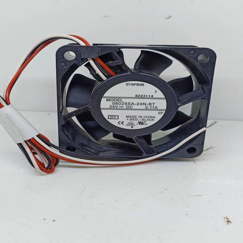 06025SA-24N-BT DC24V 0.11A 3-Wire Inverter Cooling Fan 60x60x25mm 6cm