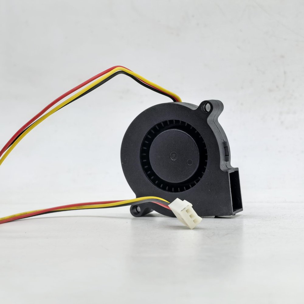 109BC12FC7-20 3-Wire Cooling Fan DC BRUSHLESS Fan 12V 0.08A 50mm50mm15mm