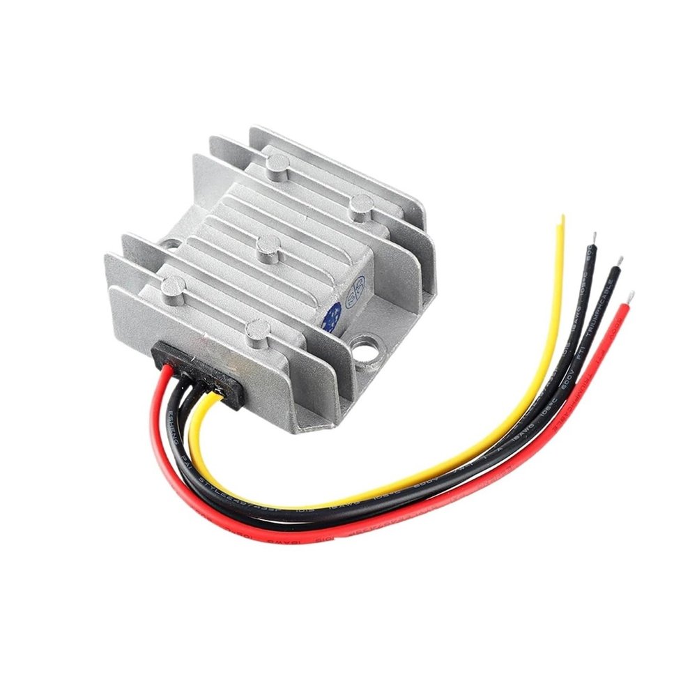 DC-DC Voltage Converter 8-40V to 12V/24V, 13.8V 3A Auto Step-Up/Step-Down Power Module
