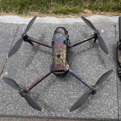 Anti-Scratch Skin Mavic 4 Pro Decal Skins for DJI Mavic 4 Pro Premium Sticker Protective Wrap Cover Film Photographic Video Equipment Accessories Decals (Splash Rainbow Black)
